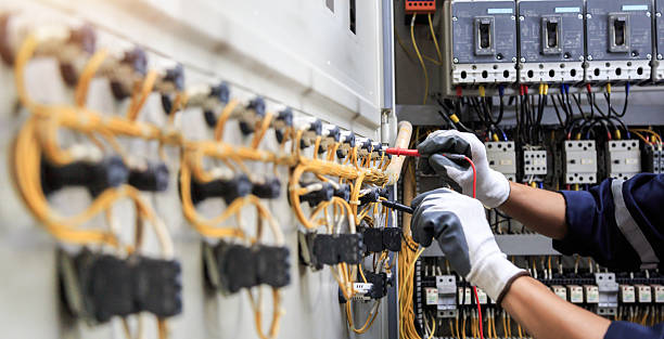 Professional Electrician technician working in Seabrook, TX